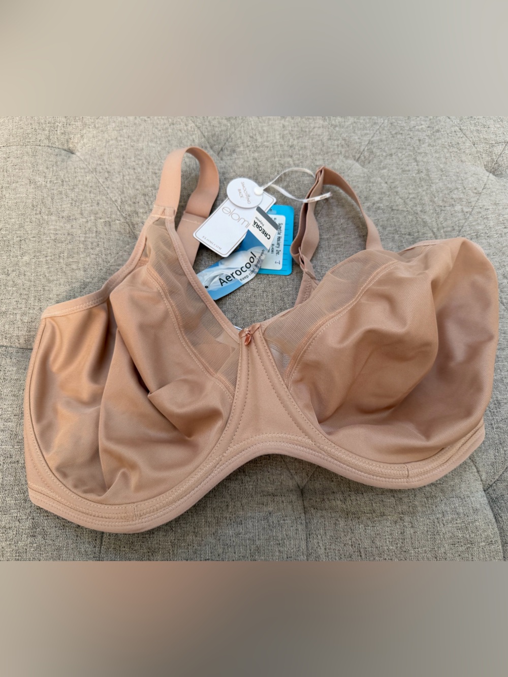 NWT ELOMI SMOOTH MOULDED BRA SIZE 36J nude color